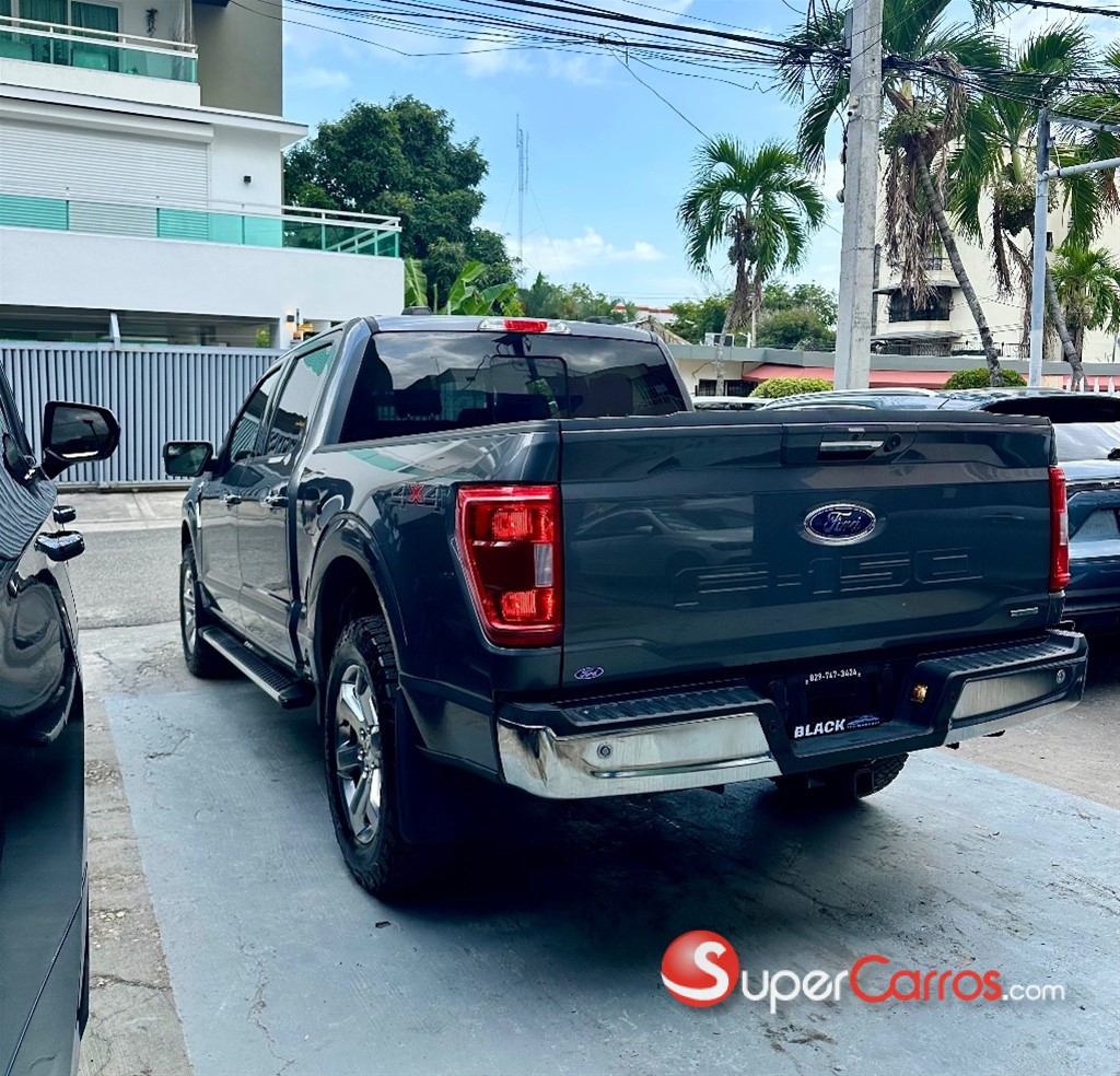 2022 Ford F 150 XLT — foto 4 / 10
