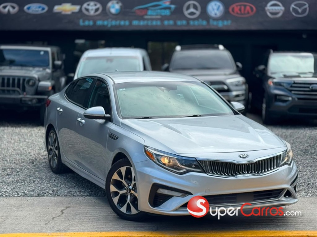 2019 Kia Optima — foto 2 / 8