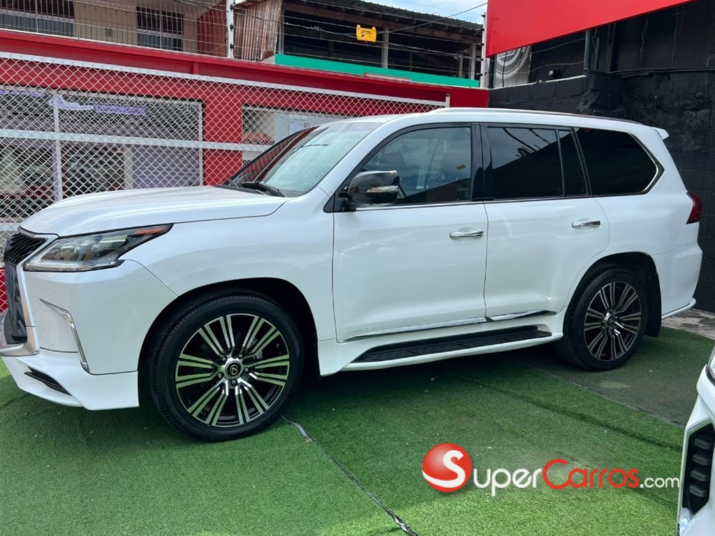 2018 Lexus LX 570 Sport — foto 4 / 12