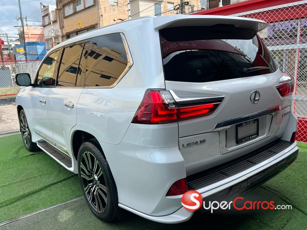 2018 Lexus LX 570 Sport — foto 5 / 12