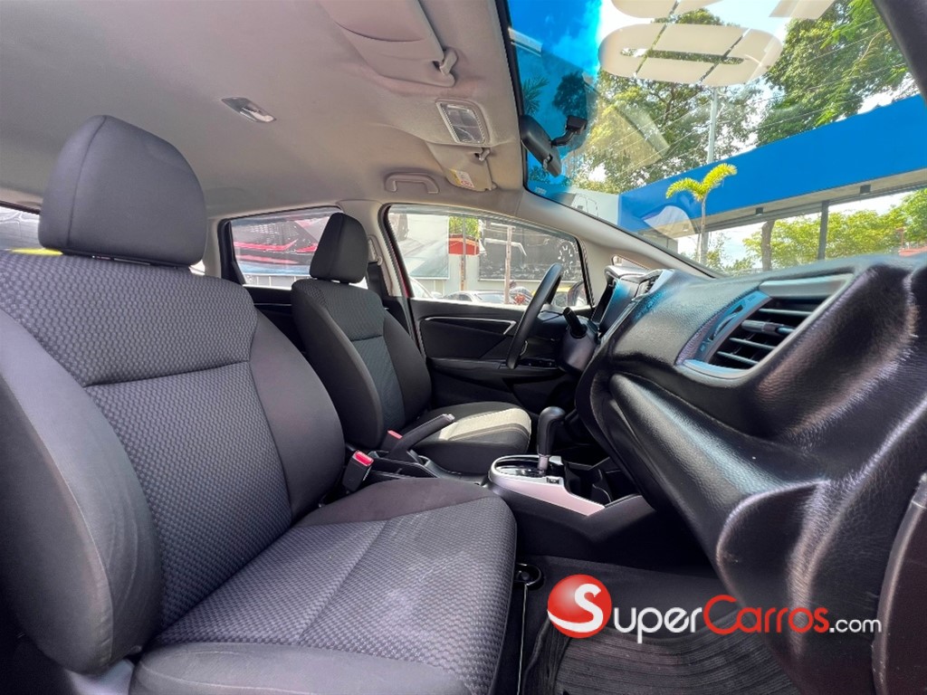 2020 Honda Fit — foto 7 / 12