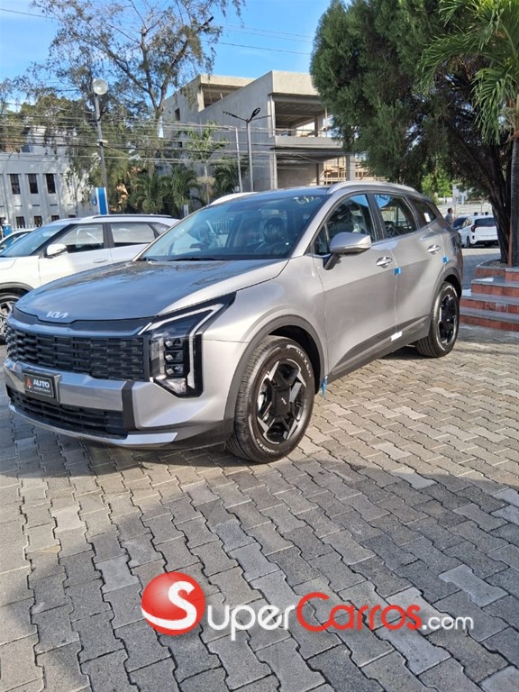 2027 Kia Sportage Sport — foto 2 / 11