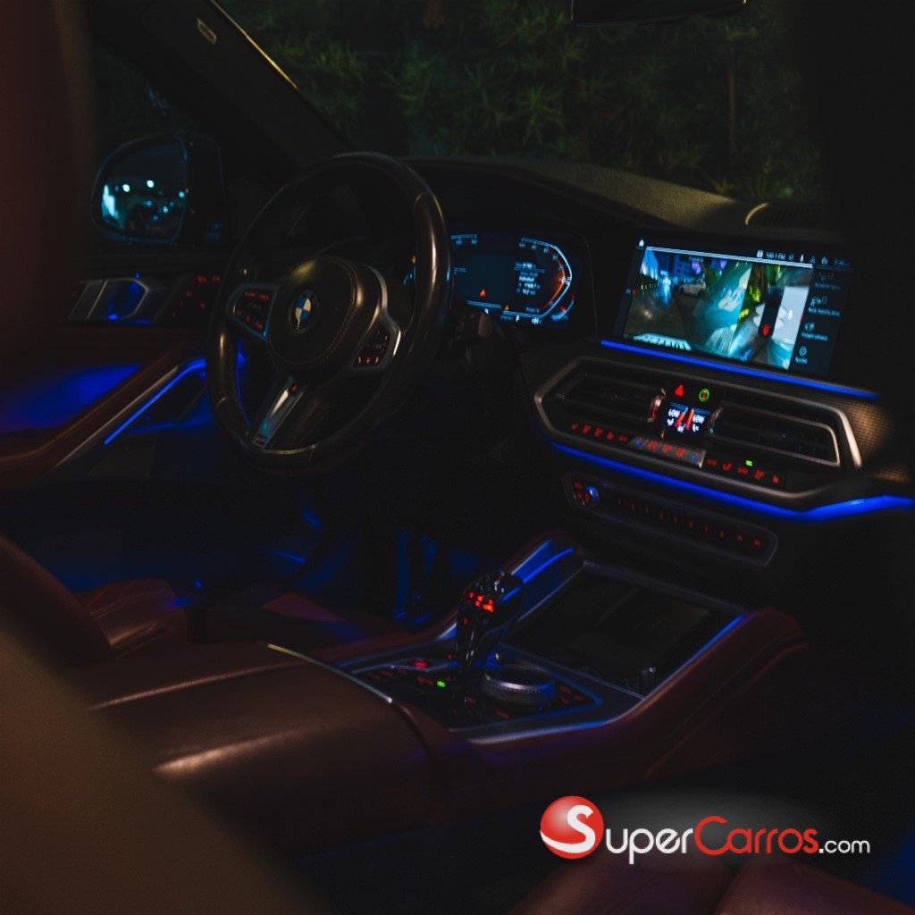 2022 BMW X 6 xDrive40i — foto 3 / 12