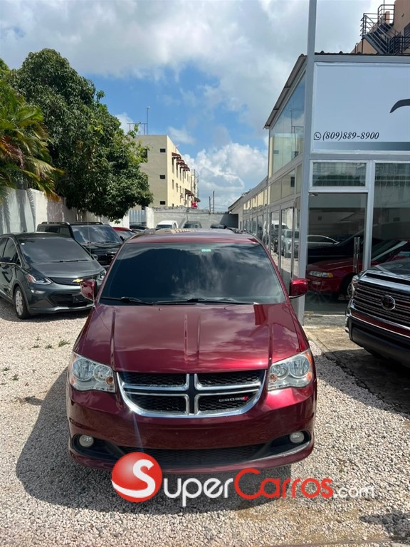 2019 Dodge Grand Caravan SXT — foto 2 / 12