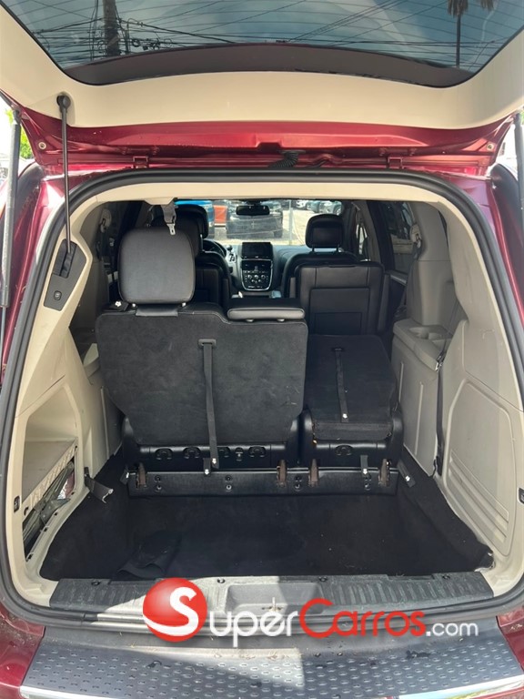 2019 Dodge Grand Caravan SXT — foto 5 / 12