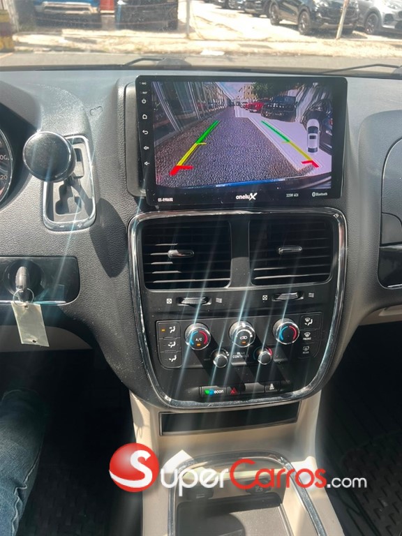 2019 Dodge Grand Caravan SXT — foto 10 / 12