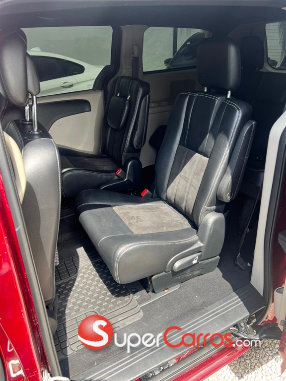 2019 Dodge Grand Caravan SXT — foto 12 / 12