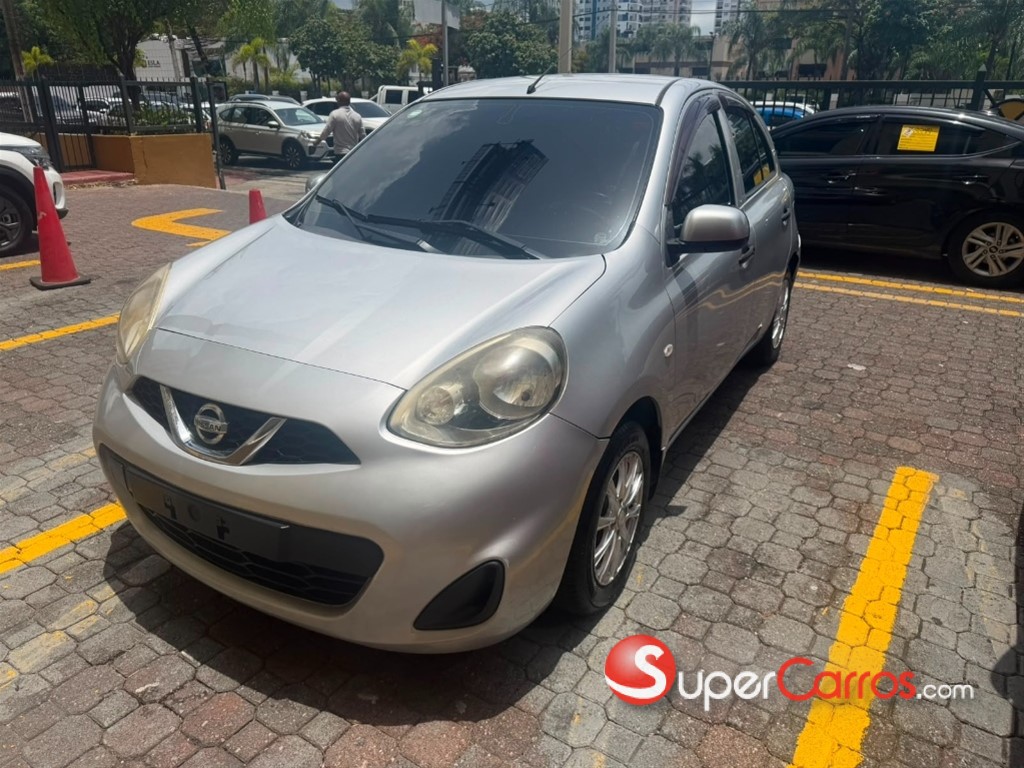 2018 Nissan March — foto 3 / 8