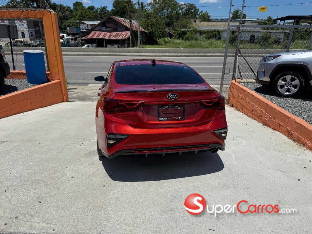 2020 Kia Forte GT Line — foto 4 / 12