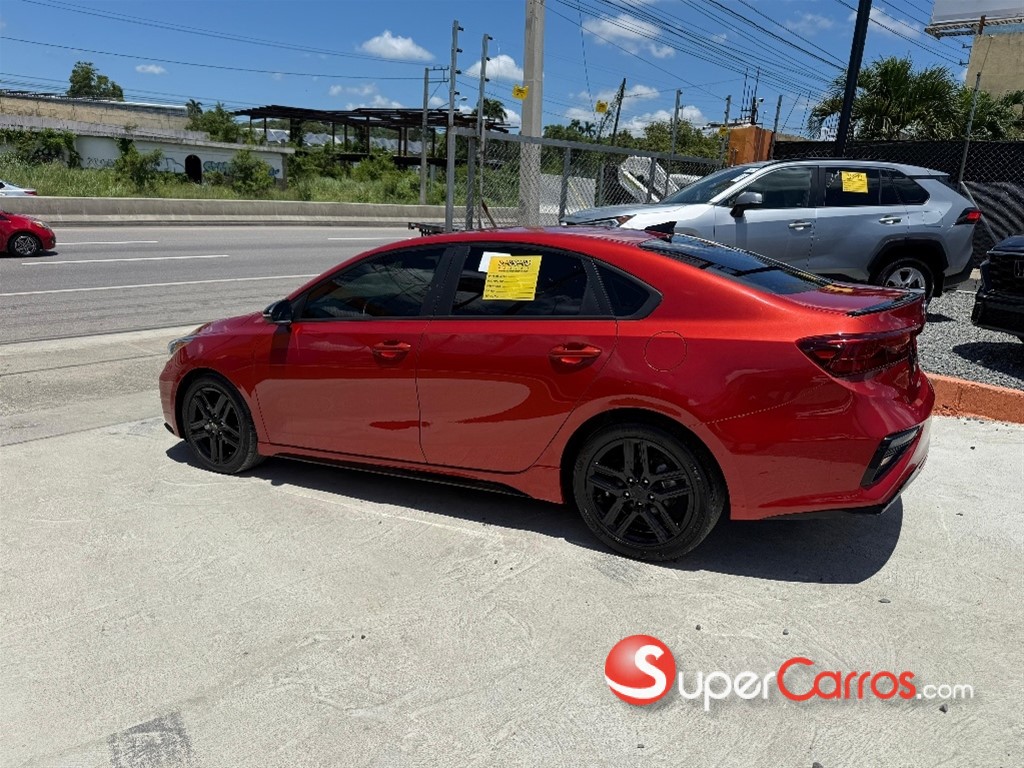 2020 Kia Forte GT Line — foto 5 / 12