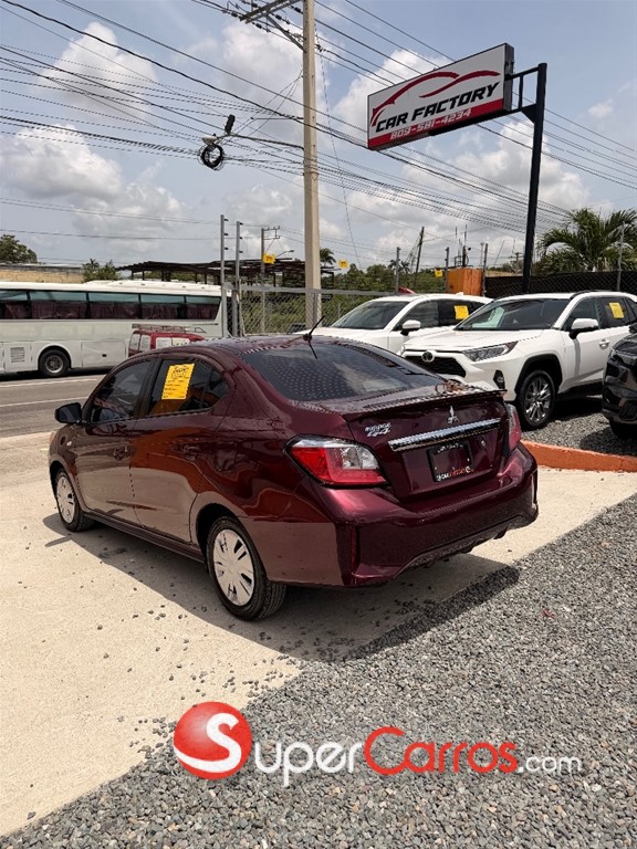 2023 Mitsubishi Motors Mirage G4 — foto 3 / 10