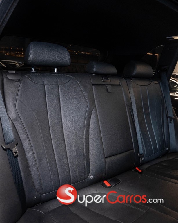 2016 BMW X 5 XDRIVE 30D — foto 10 / 12