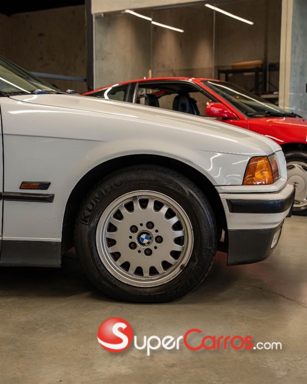 1995 BMW Serie 3 325i — foto 5 / 11