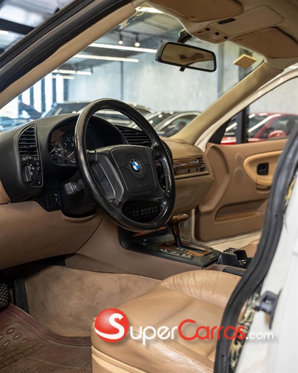 1995 BMW Serie 3 325i — foto 11 / 11