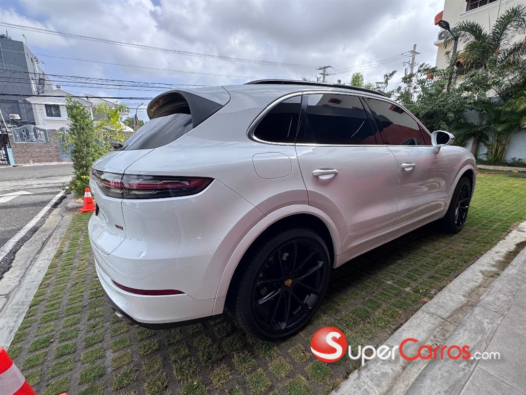 2019 Porsche Cayenne Coupe S — foto 5 / 6