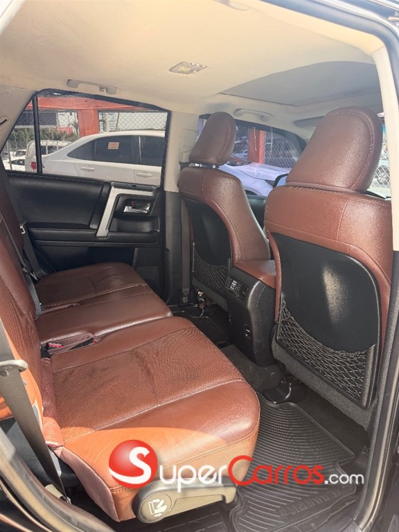 2015 Toyota 4 Runner Limited — foto 6 / 11
