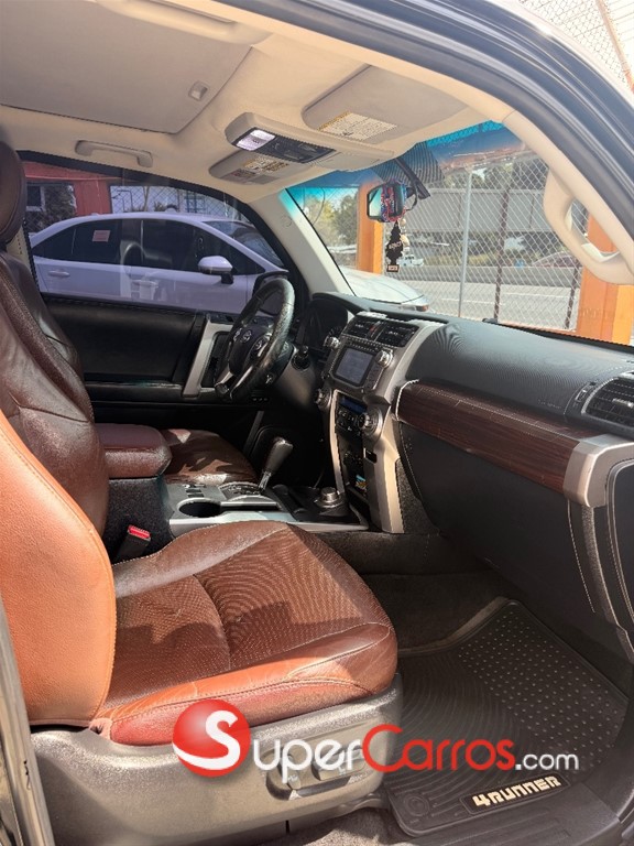2015 Toyota 4 Runner Limited — foto 7 / 11