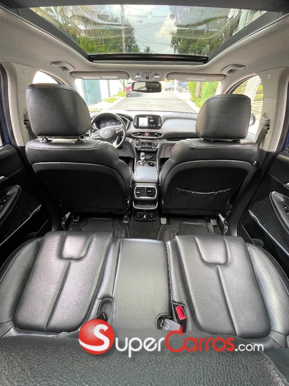 2020 Hyundai Santa Fe Limited — foto 8 / 12