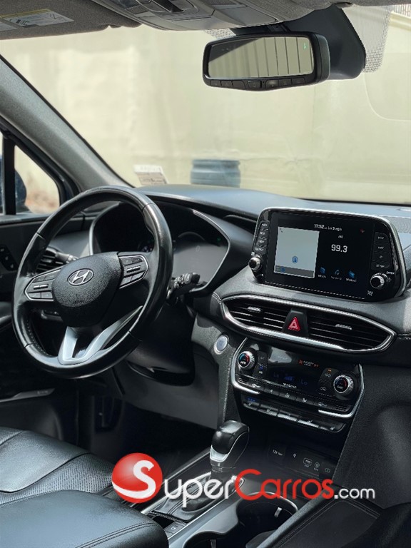 2020 Hyundai Santa Fe Limited — foto 9 / 12