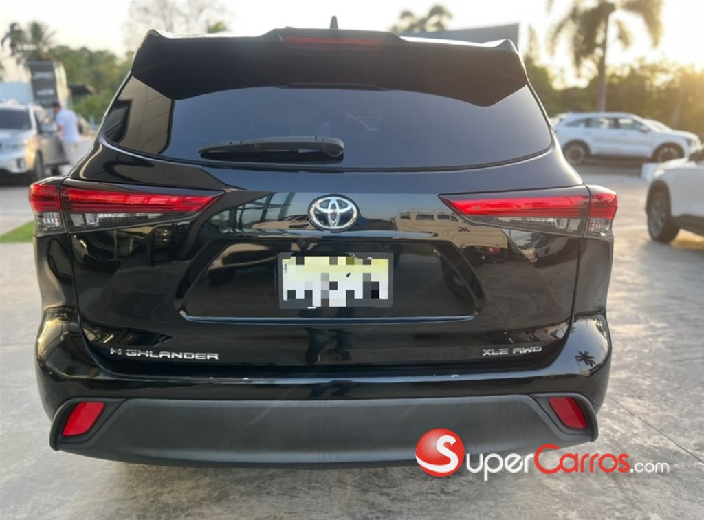 2020 Toyota Highlander XLE — foto 9 / 9