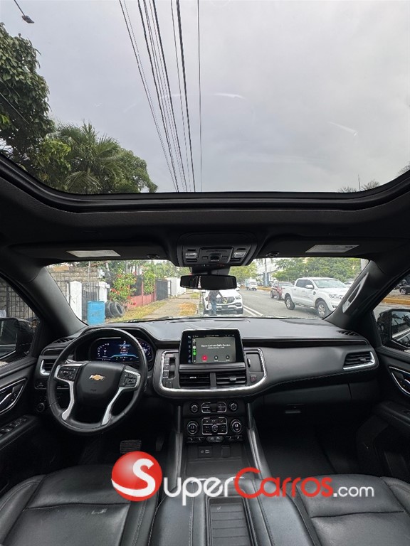 2023 Chevrolet Suburban Highcountry — foto 10 / 12