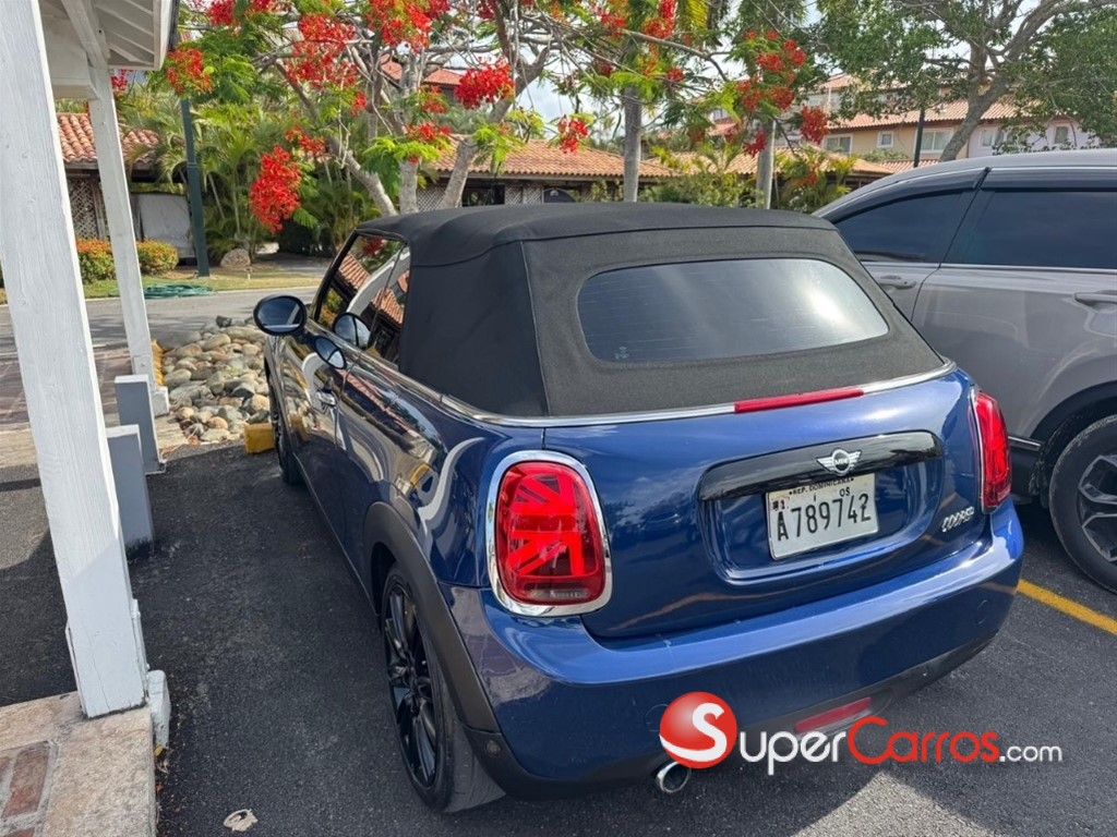 2016 Mini Cooper Convertible — foto 11 / 11