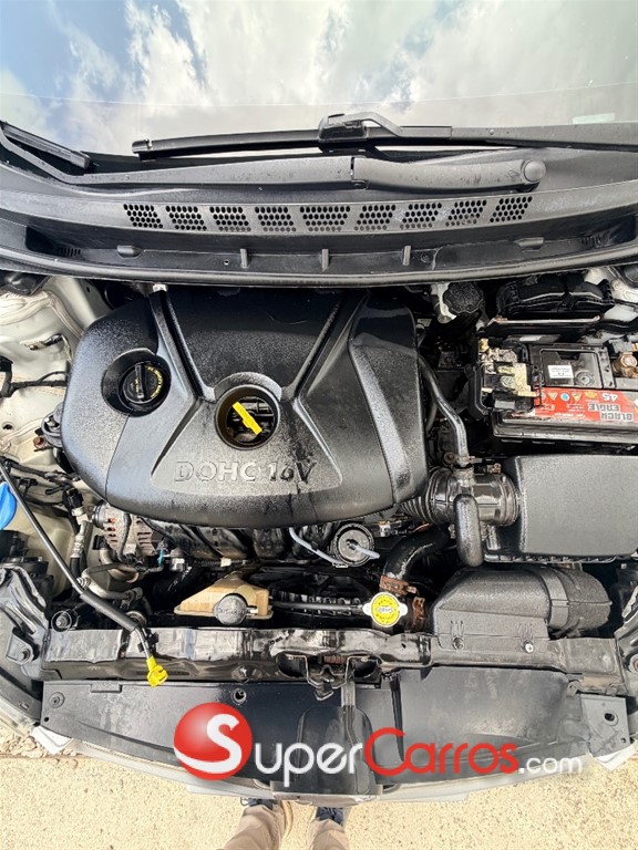 2015 Hyundai Elantra — foto 8 / 8