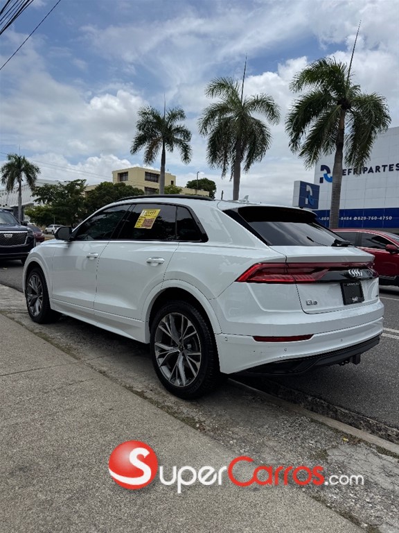 2021 Audi Q8 Premium Plus S-Line — foto 4 / 10