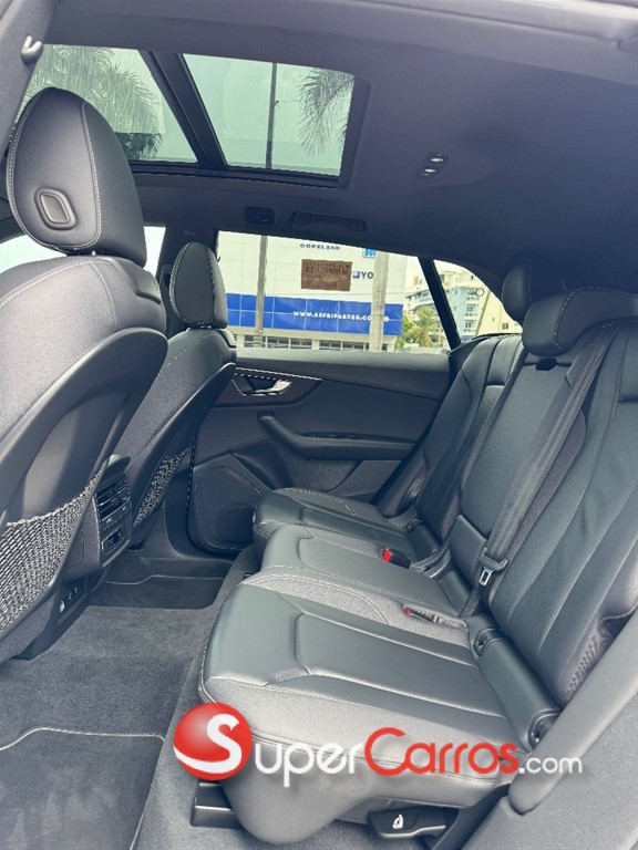 2021 Audi Q8 Premium Plus S-Line — foto 6 / 10