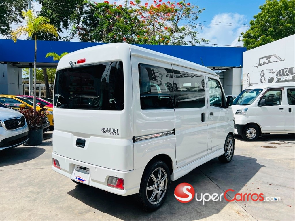 2023 Daihatsu Hijet — foto 2 / 12