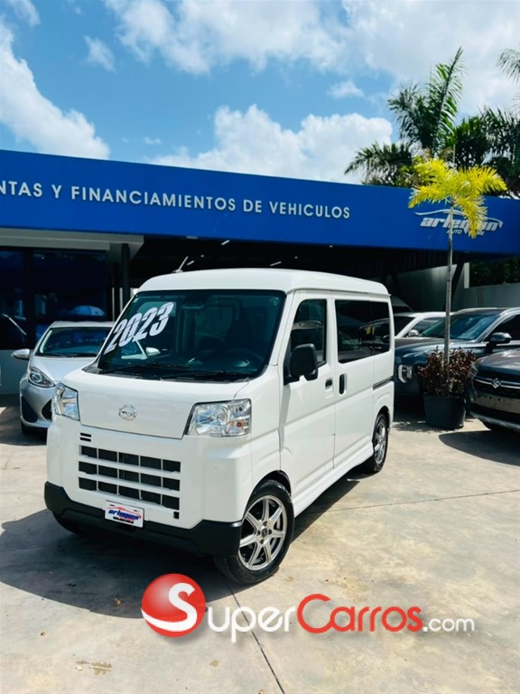 2023 Daihatsu Hijet — foto 4 / 12