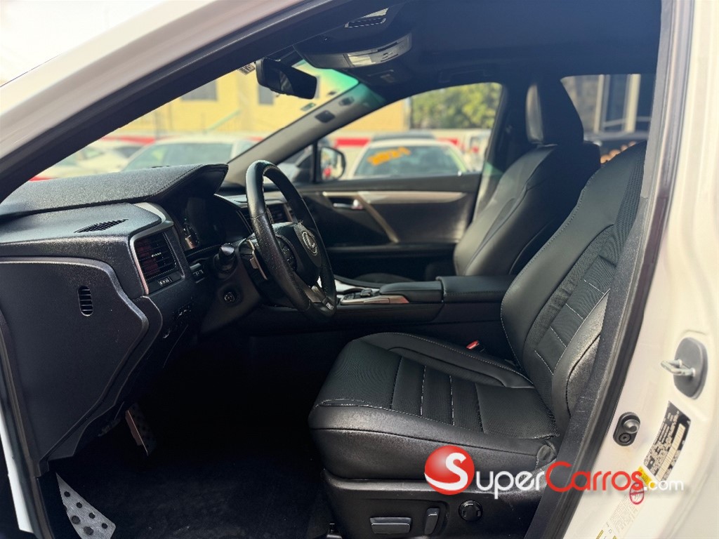 2016 Lexus RX 350 Sport — foto 10 / 12