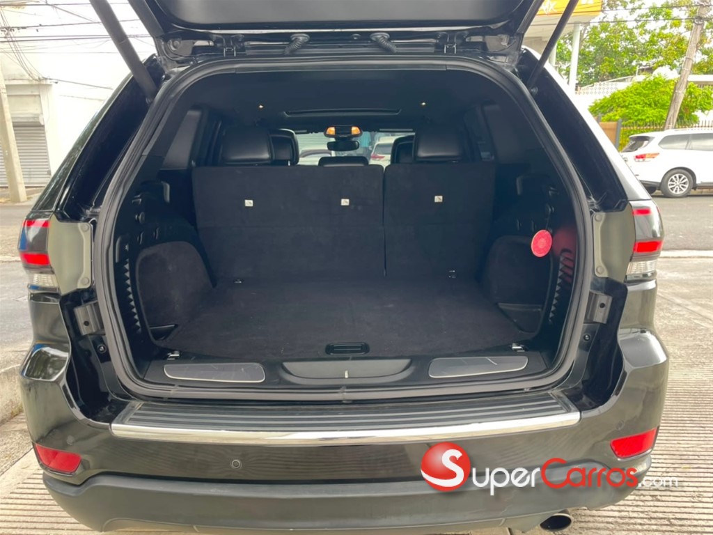 2018 Jeep Grand Cherokee Limited 4x4 — foto 9 / 10