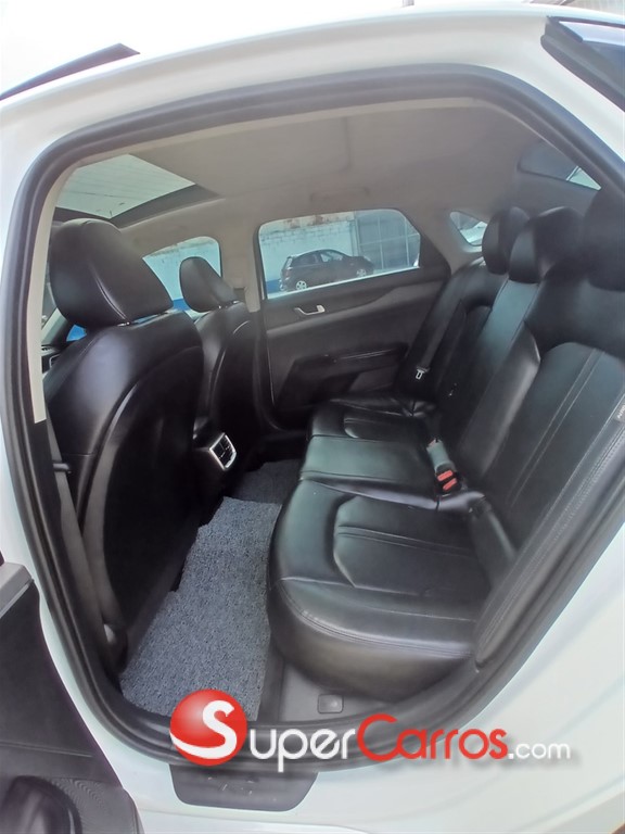 2020 Kia K-5 Prestige — foto 7 / 9