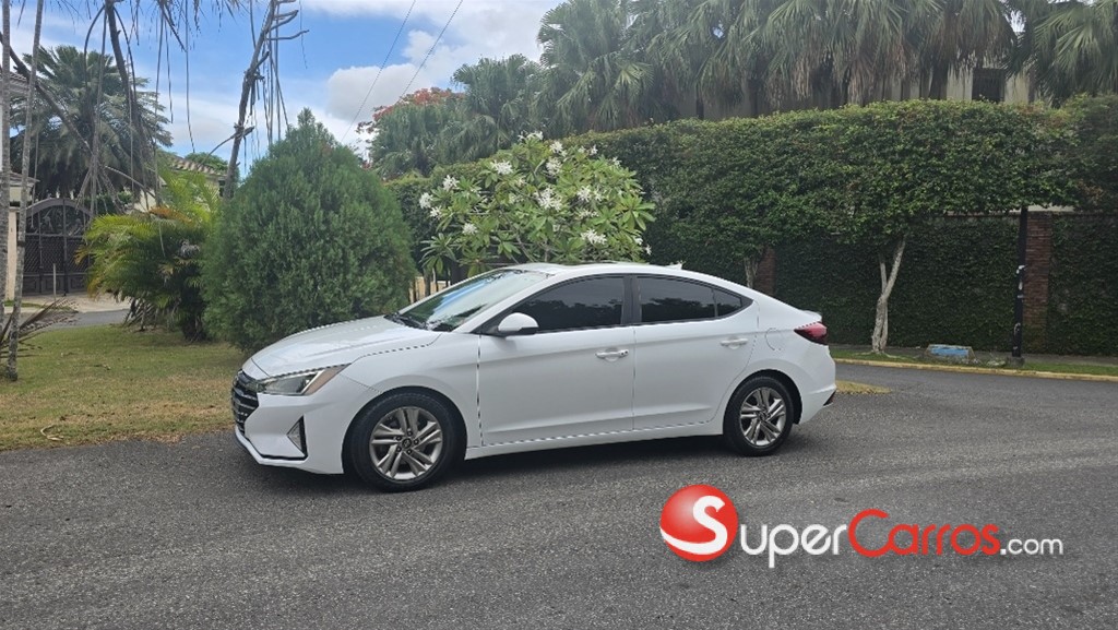 2019 Hyundai Elantra Value Edition — foto 4 / 10