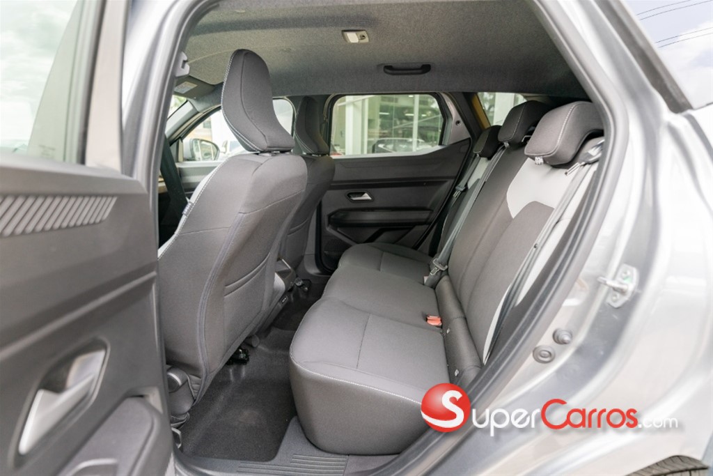 2027 Renault Duster — foto 6 / 9