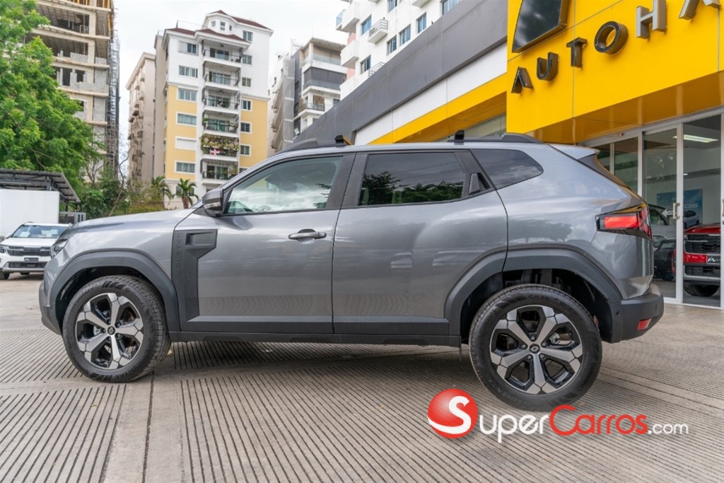 2027 Renault Duster — foto 8 / 9