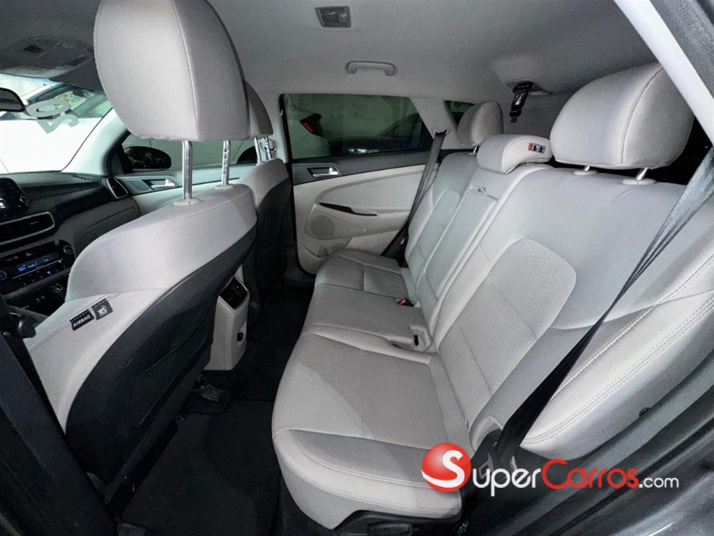 2020 Hyundai Tucson SEL — foto 11 / 12