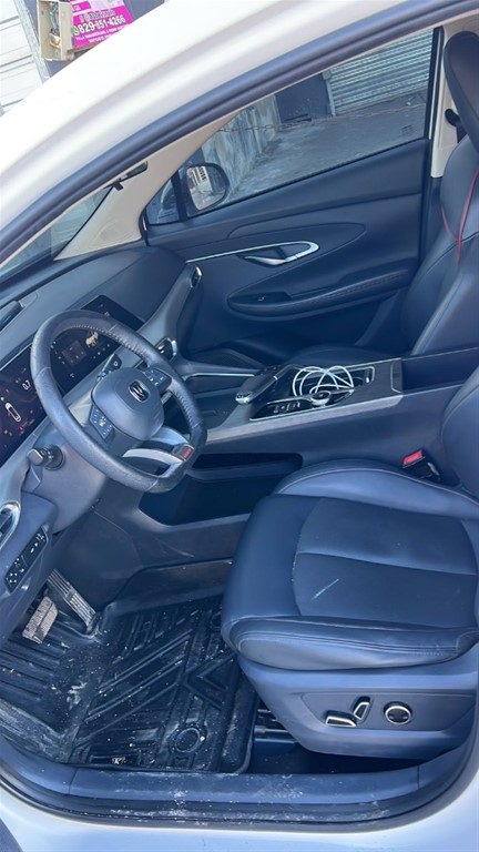 2024 Changan UNI-T — foto 12 / 12