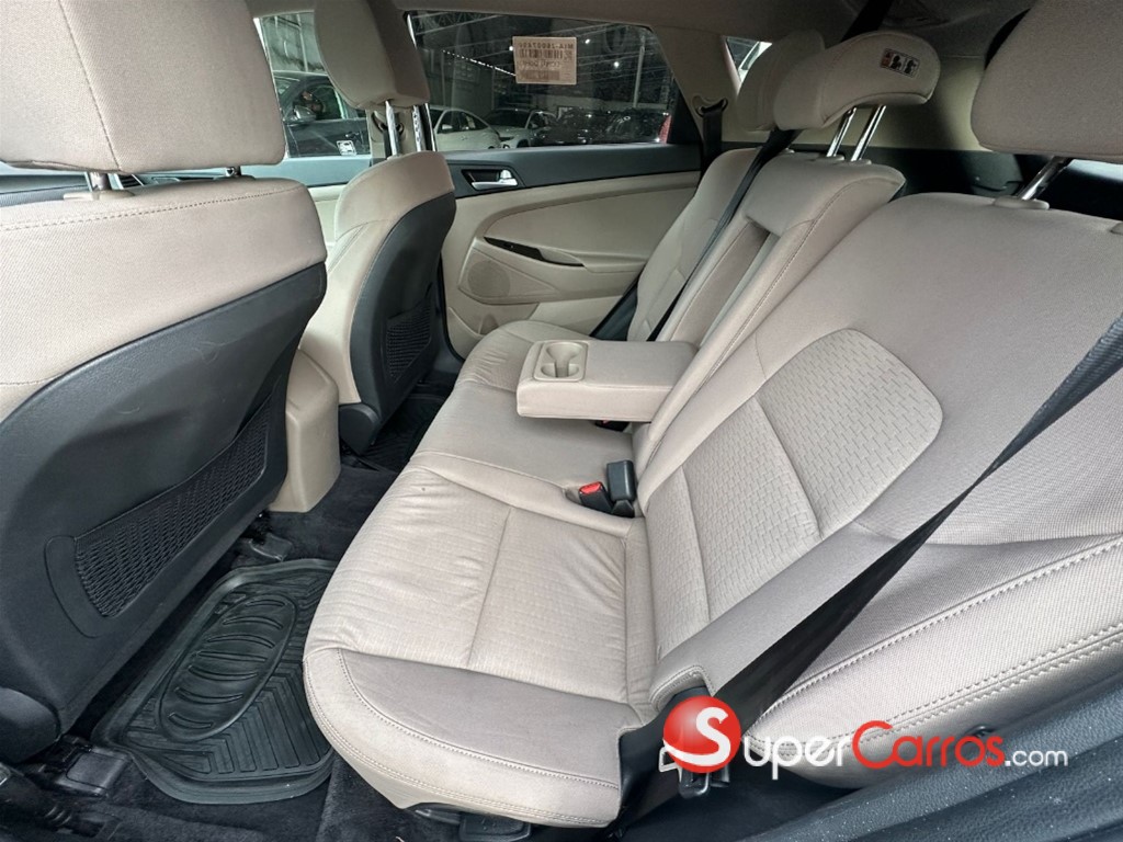 2020 Hyundai Tucson SEL — foto 10 / 12