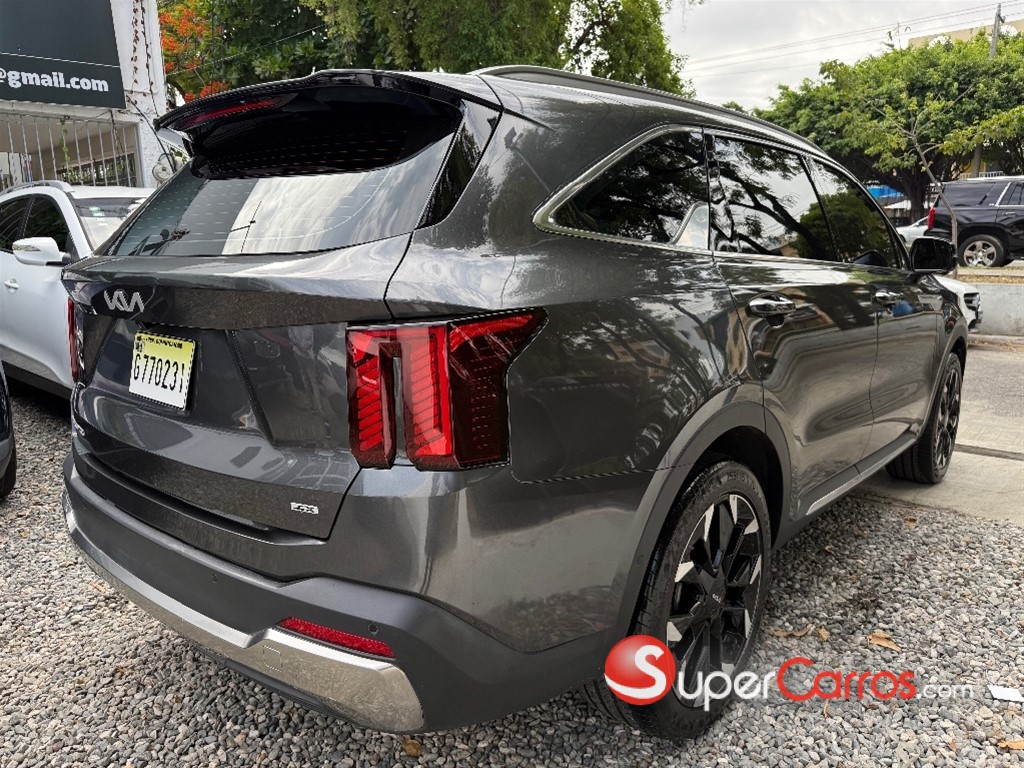2026 Kia Sorento Limited — foto 9 / 12