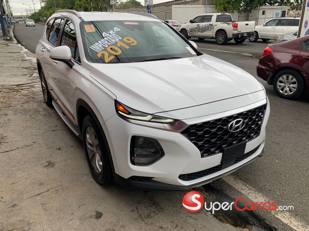2019 Hyundai Santa Fe SE