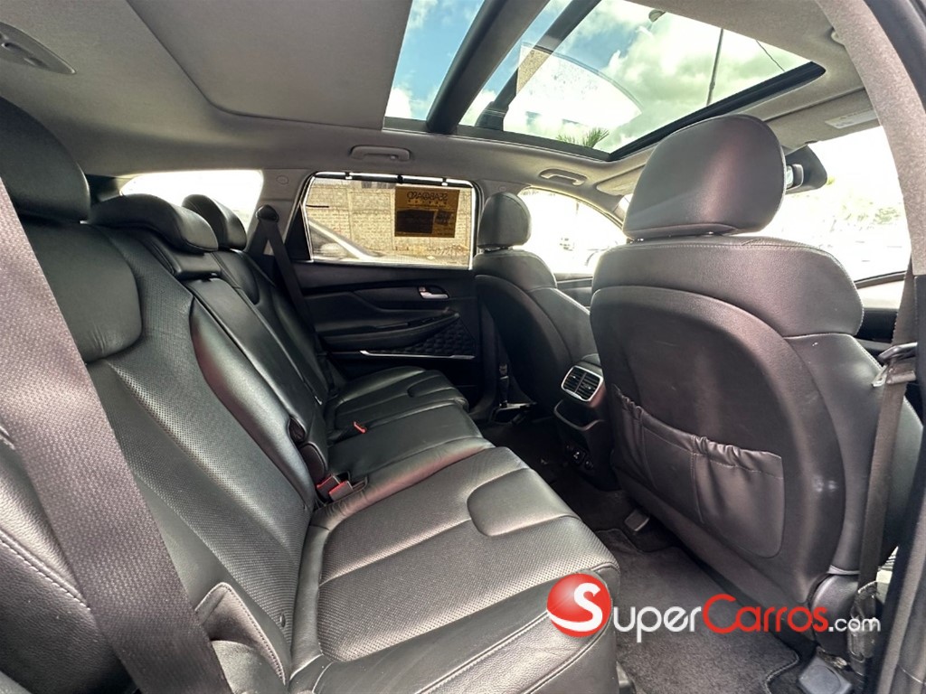 2020 Hyundai Santa Fe Limited — foto 11 / 12