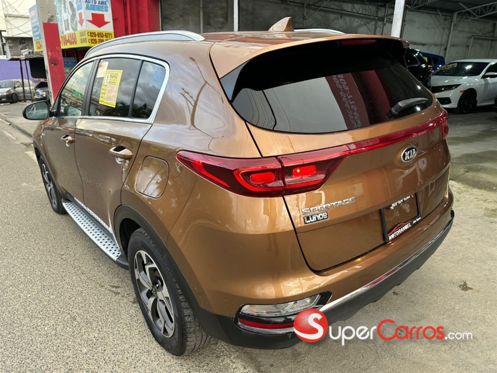 2020 Kia Sportage LX — foto 4 / 12