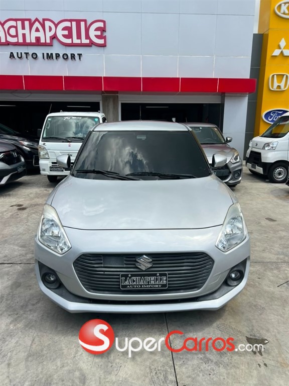 2018 Suzuki Swift Special Edition — foto 2 / 12