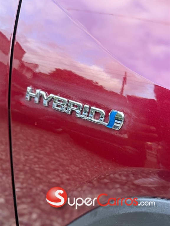 2021 Toyota RAV4 Limited Hybrid — foto 3 / 10