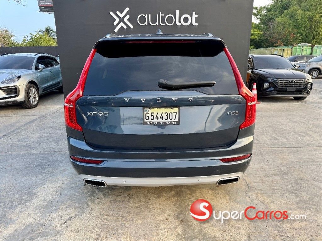2021 Volvo XC90 — foto 3 / 8