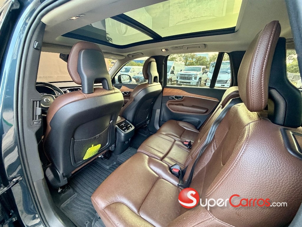 2021 Volvo XC90 — foto 6 / 8