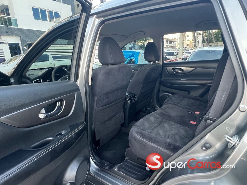 2016 Nissan X-Trail Sense — foto 9 / 12