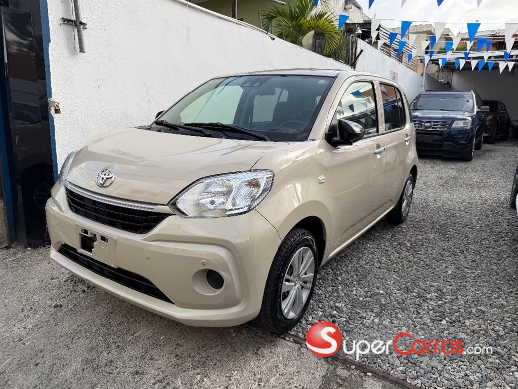 2022 Toyota Passo — foto 2 / 12